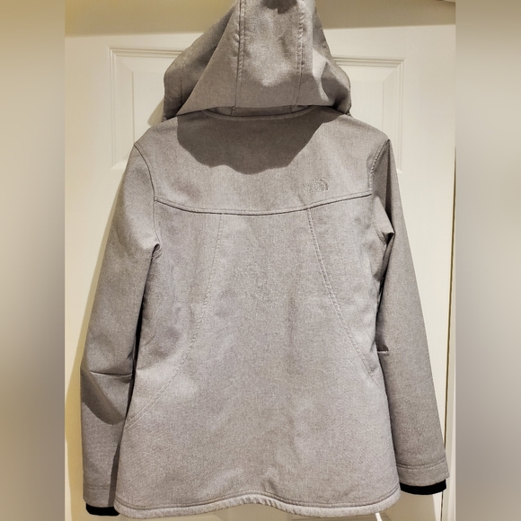 The North Face Jacket - Picture 7 of 12